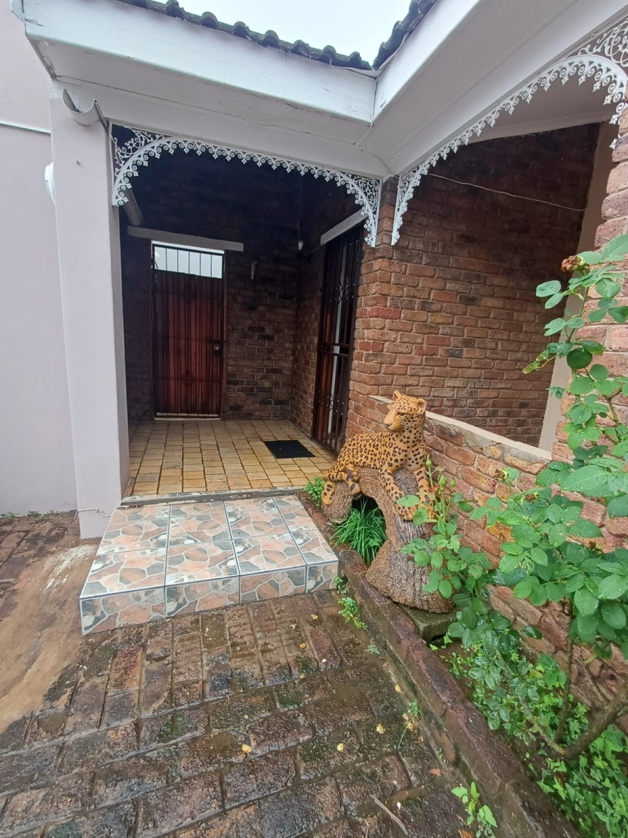 3 Bedroom Property for Sale in Top Town Eastern Cape